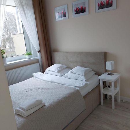 Come&Stay Zielona Gora Bagian luar foto