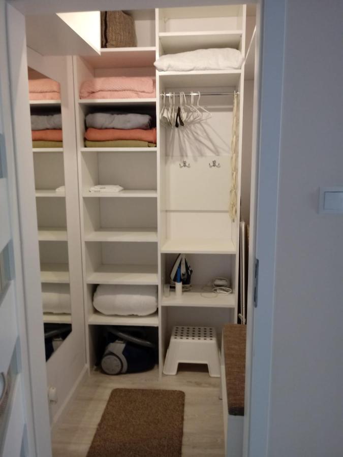Come&Stay Zielona Gora Bagian luar foto
