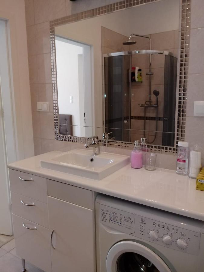 Come&Stay Zielona Gora Bagian luar foto