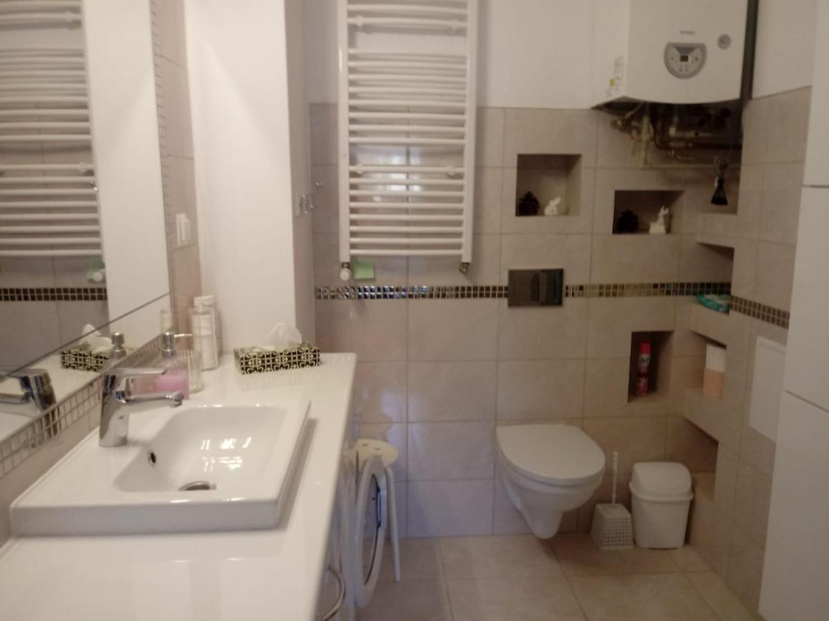 Come&Stay Zielona Gora Bagian luar foto